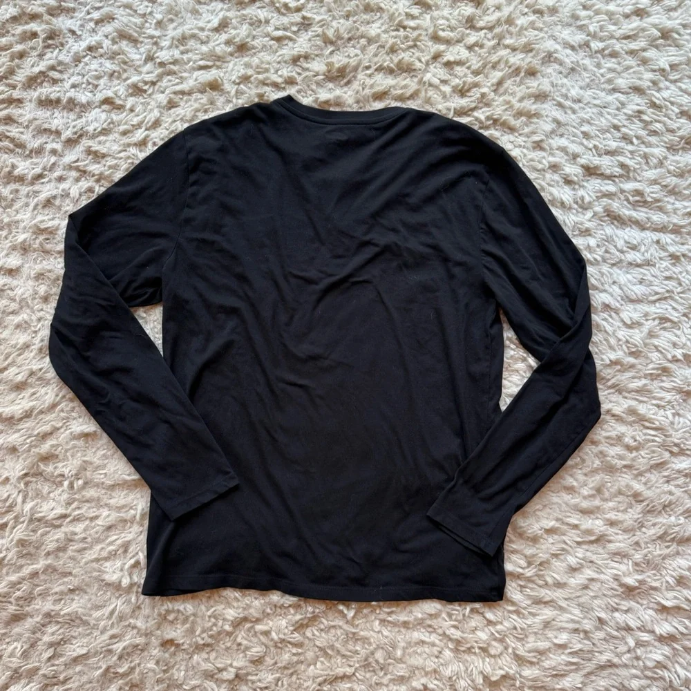Old navy brand long sleeve black Henley men’s size large - Picture 3 of 3